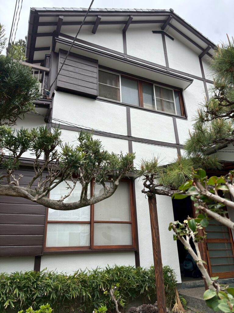 JAPANESE MODERN